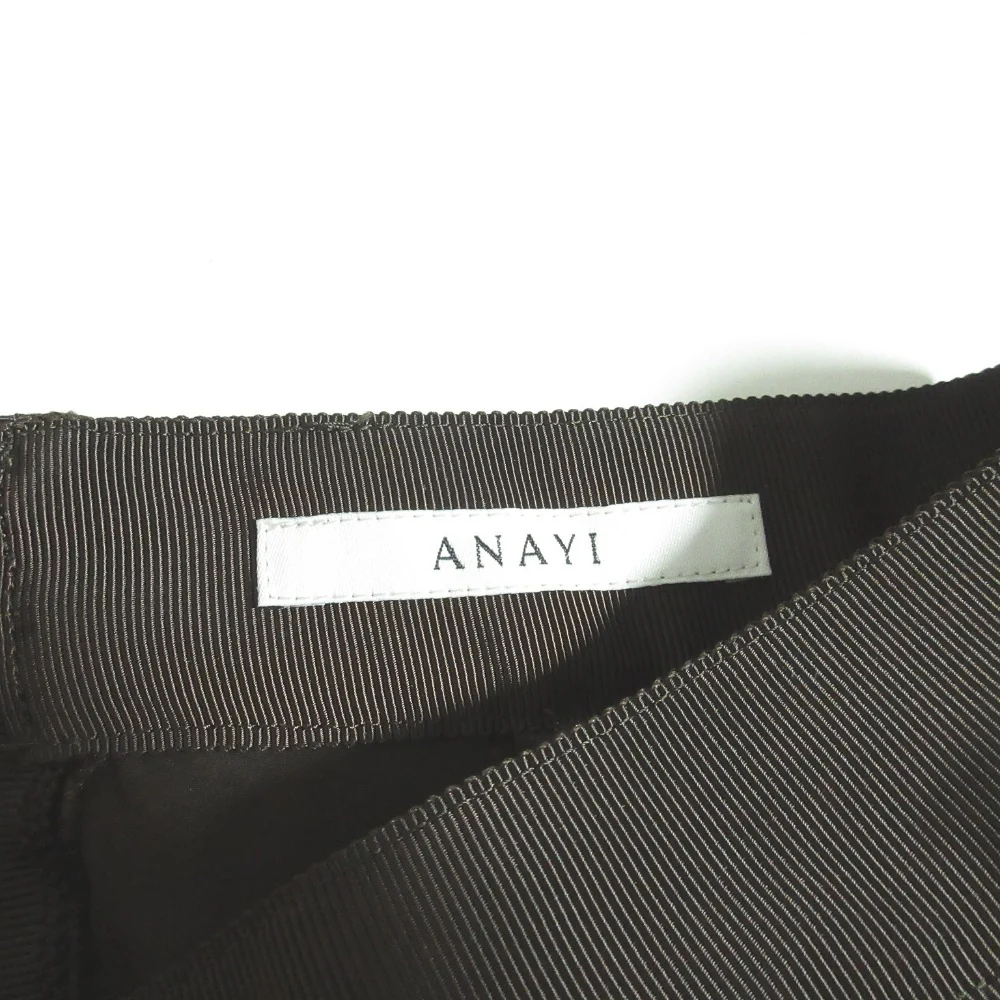 ANAYI Leather Flower Embroidery Skirt - Image 4