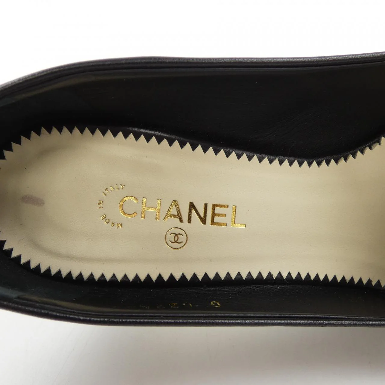 Chanel Lambskin Pumps - Image 6