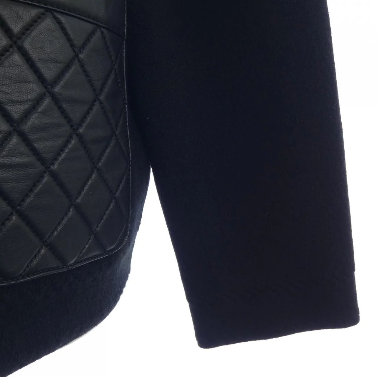 Chanel LOOK58 Cashmere Collarless Jacket - Image 7