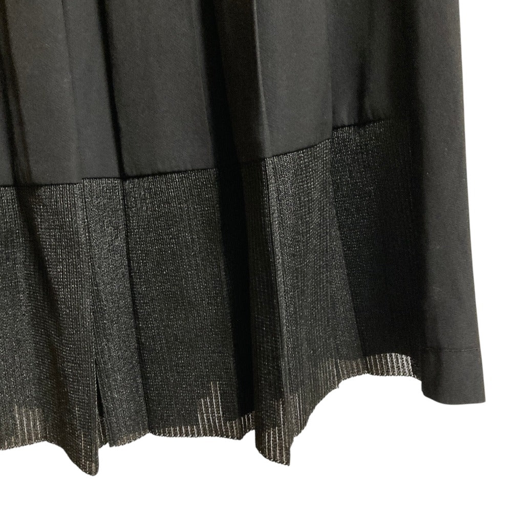 FRED PERRY Sheer Knit Paneled Skirt - Image 3