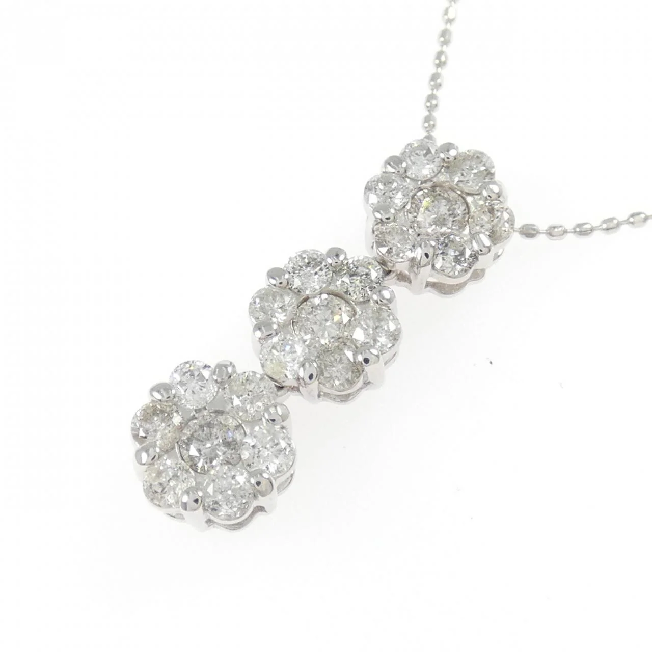 K14WG Diamond Necklace - Image 3