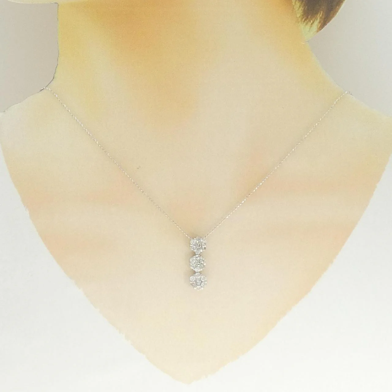 K14WG Diamond Necklace - Image 6