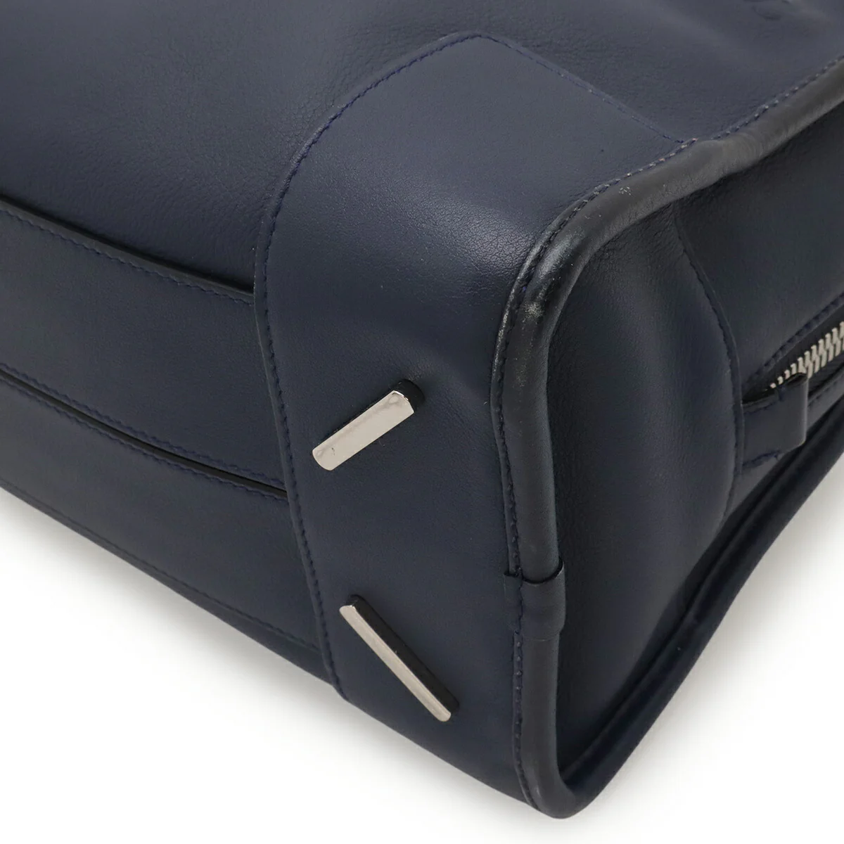 Loewe Amazona 28 Leather 2way Bag - Image 3