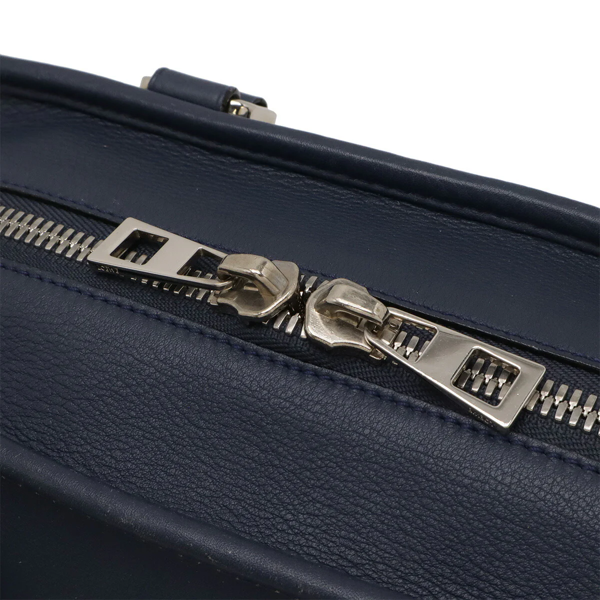 Loewe Amazona 28 Leather 2way Bag - Image 4