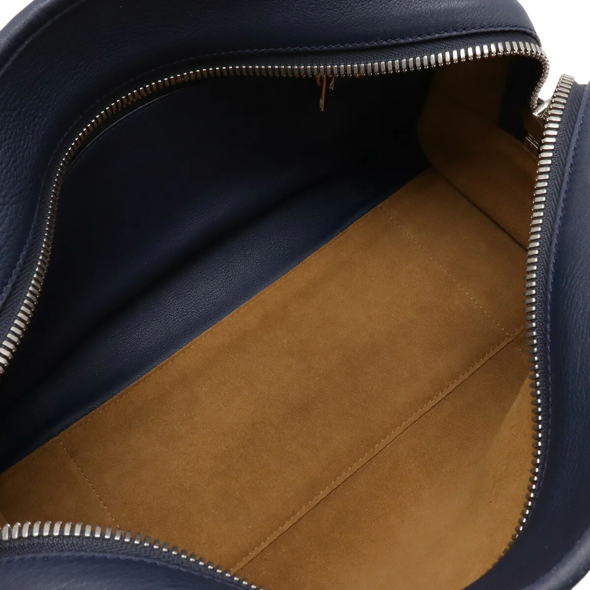 Loewe Amazona 28 Leather 2way Bag - Image 6