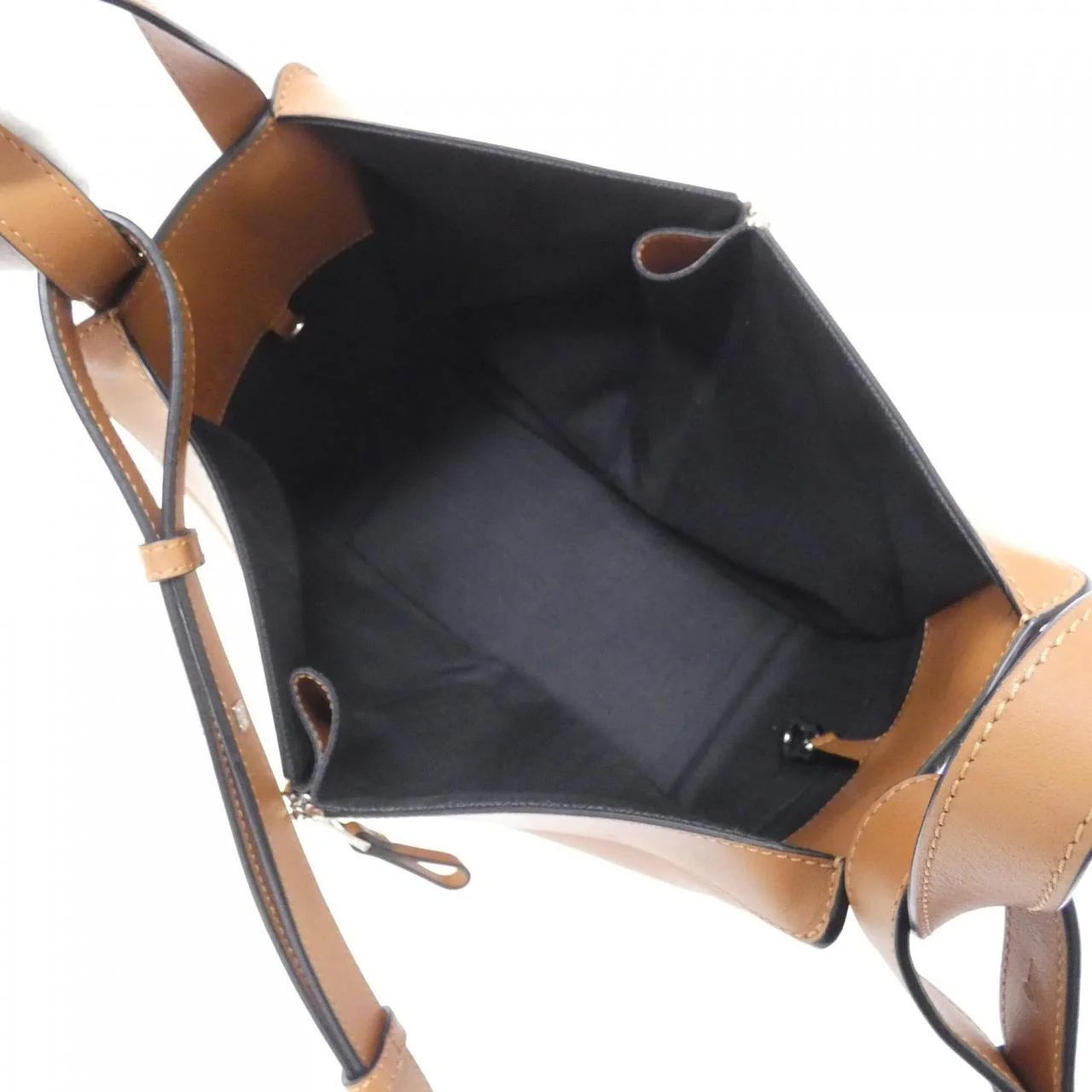 Loewe Hammock Small Calf Shoulder Bag - Image 10