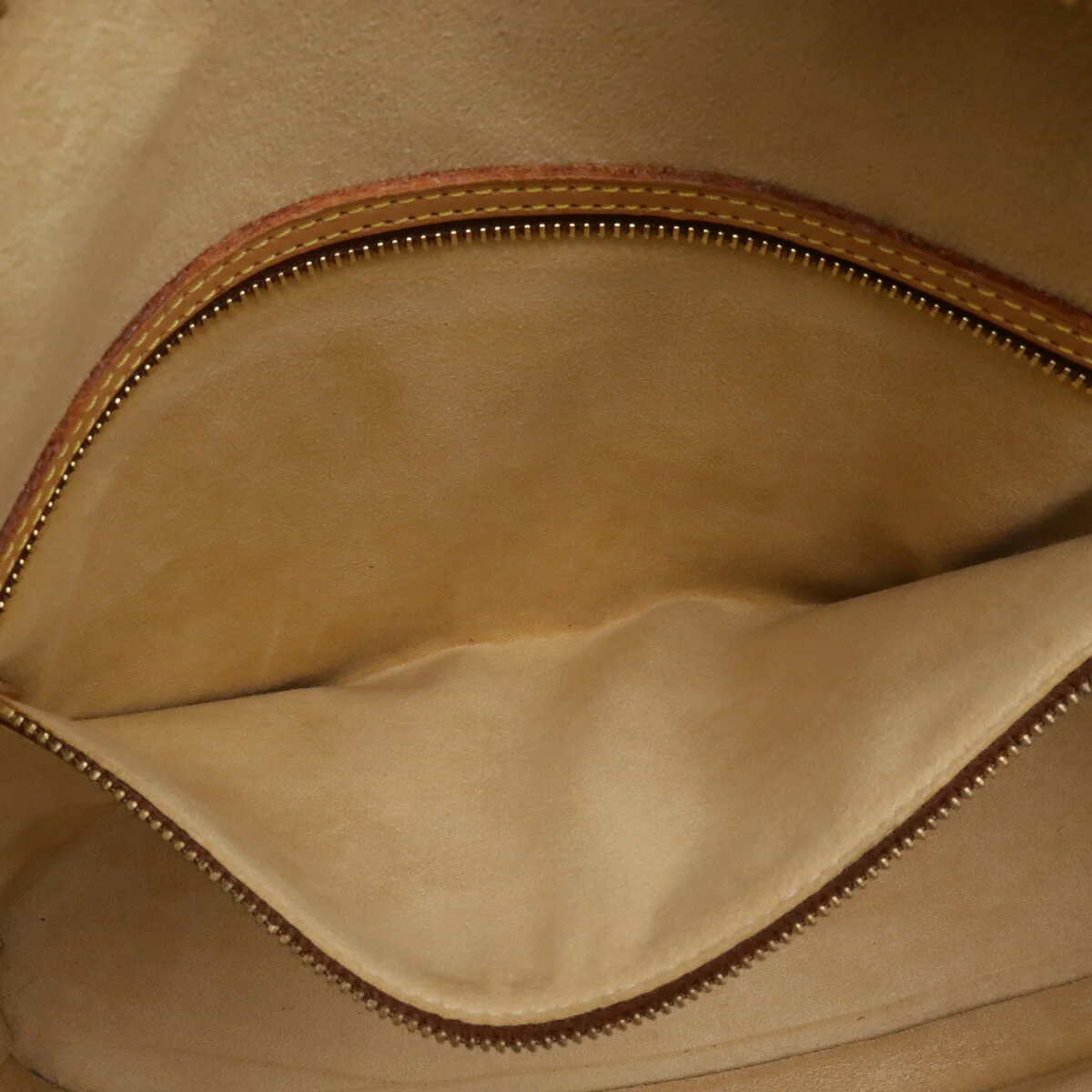 Louis Vuitton Babylon Monogram shoulder tote bag - Image 9