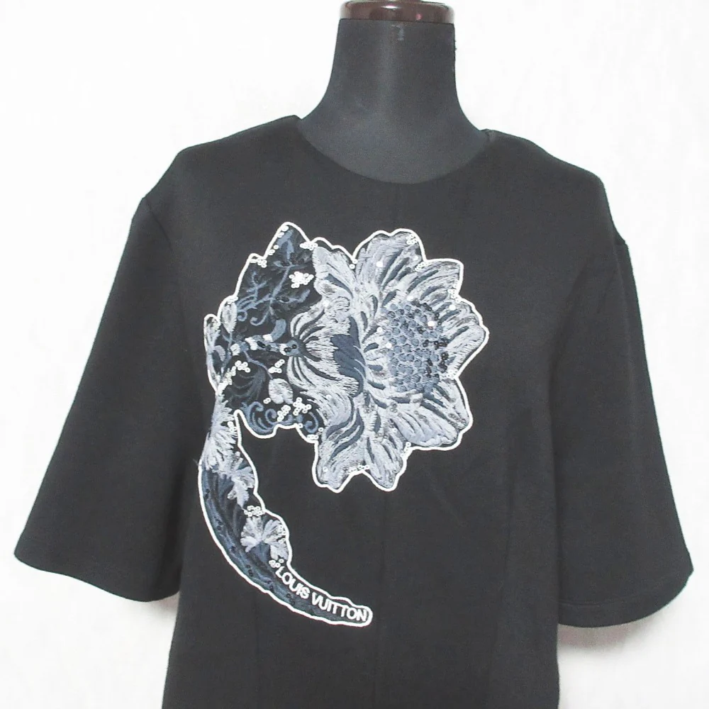 Louis Vuitton Embroidered Sequin Dress - Image 4