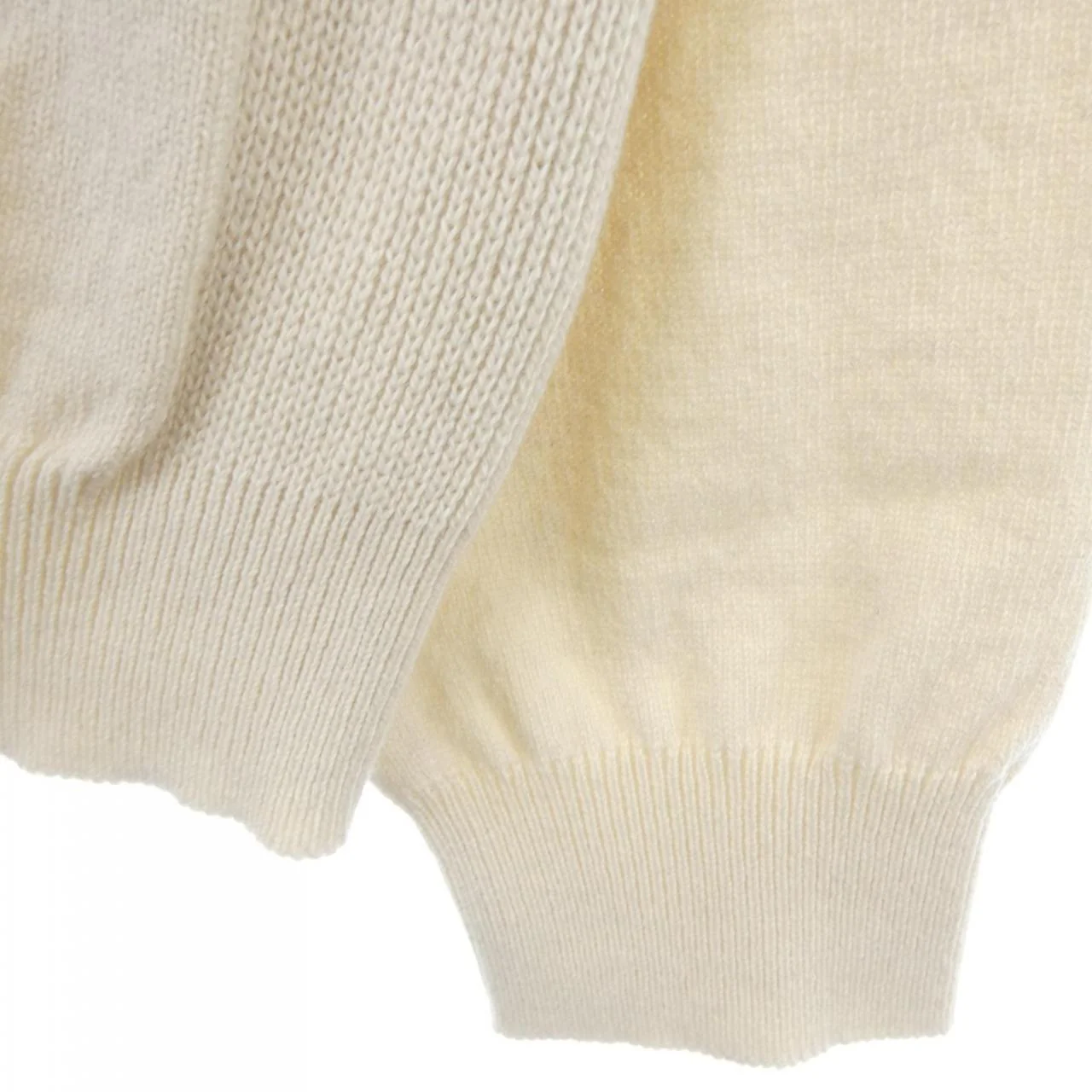 yonetomi J-PRESS Cashmere Knitwear - Image 6